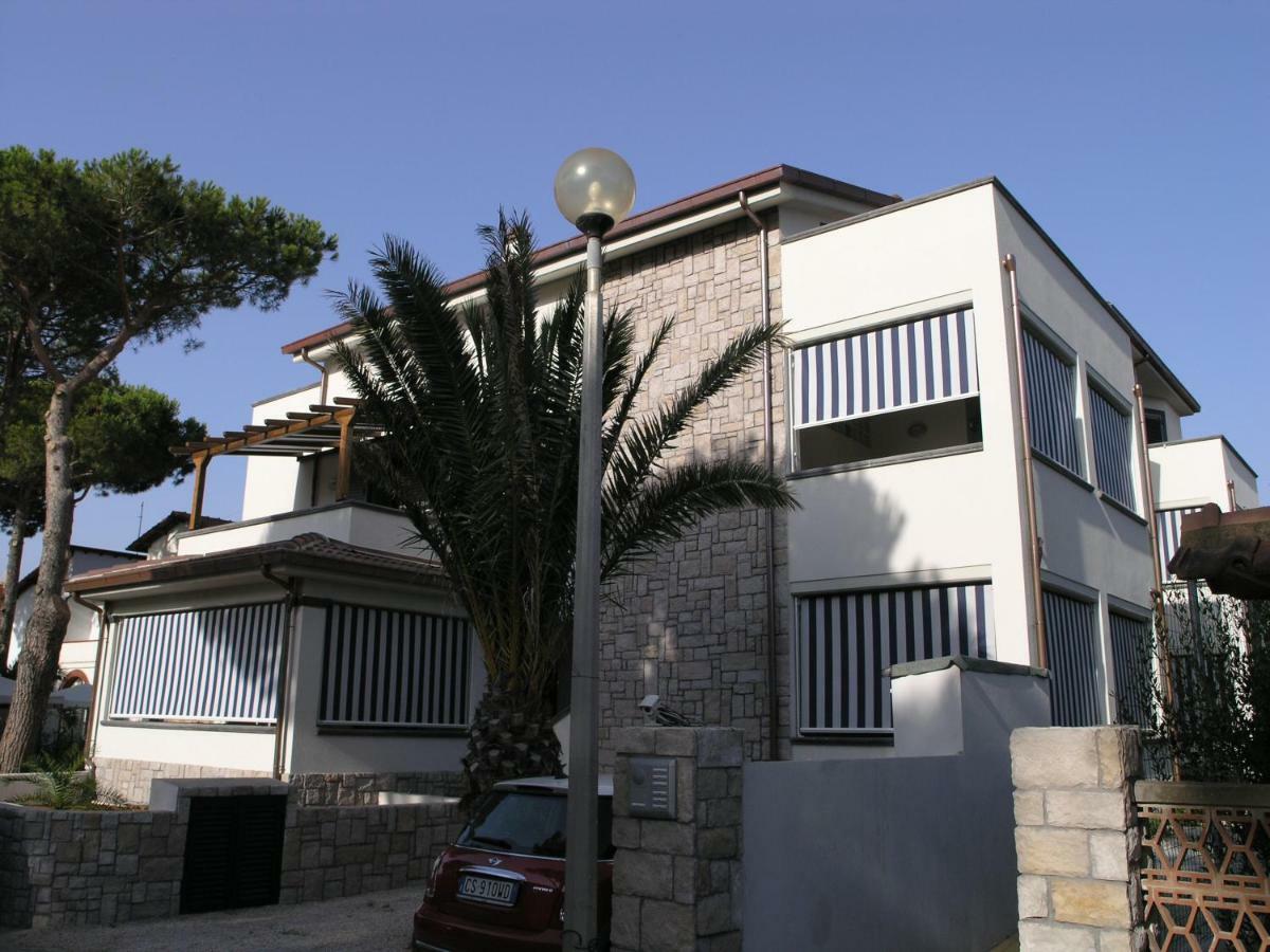 Aparthotel Il Cardellino 3*